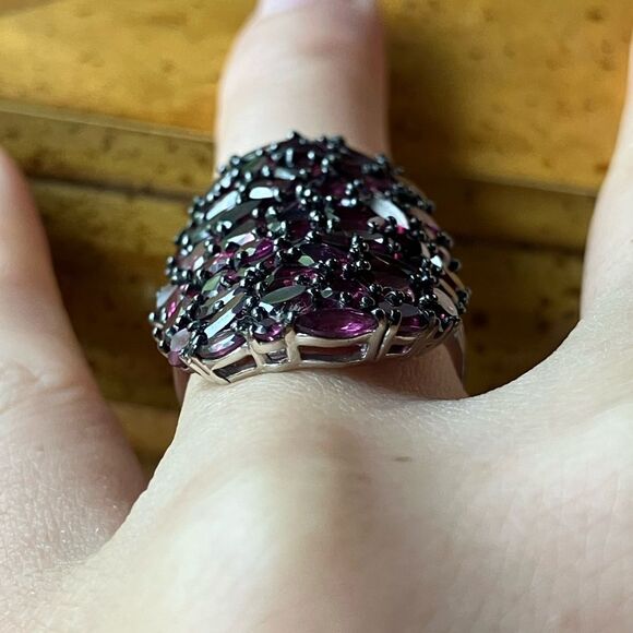 Natural Rhodolite Garnet Sterling Silver Cocktail Ring Size 5.75 - Picture 2 of 9